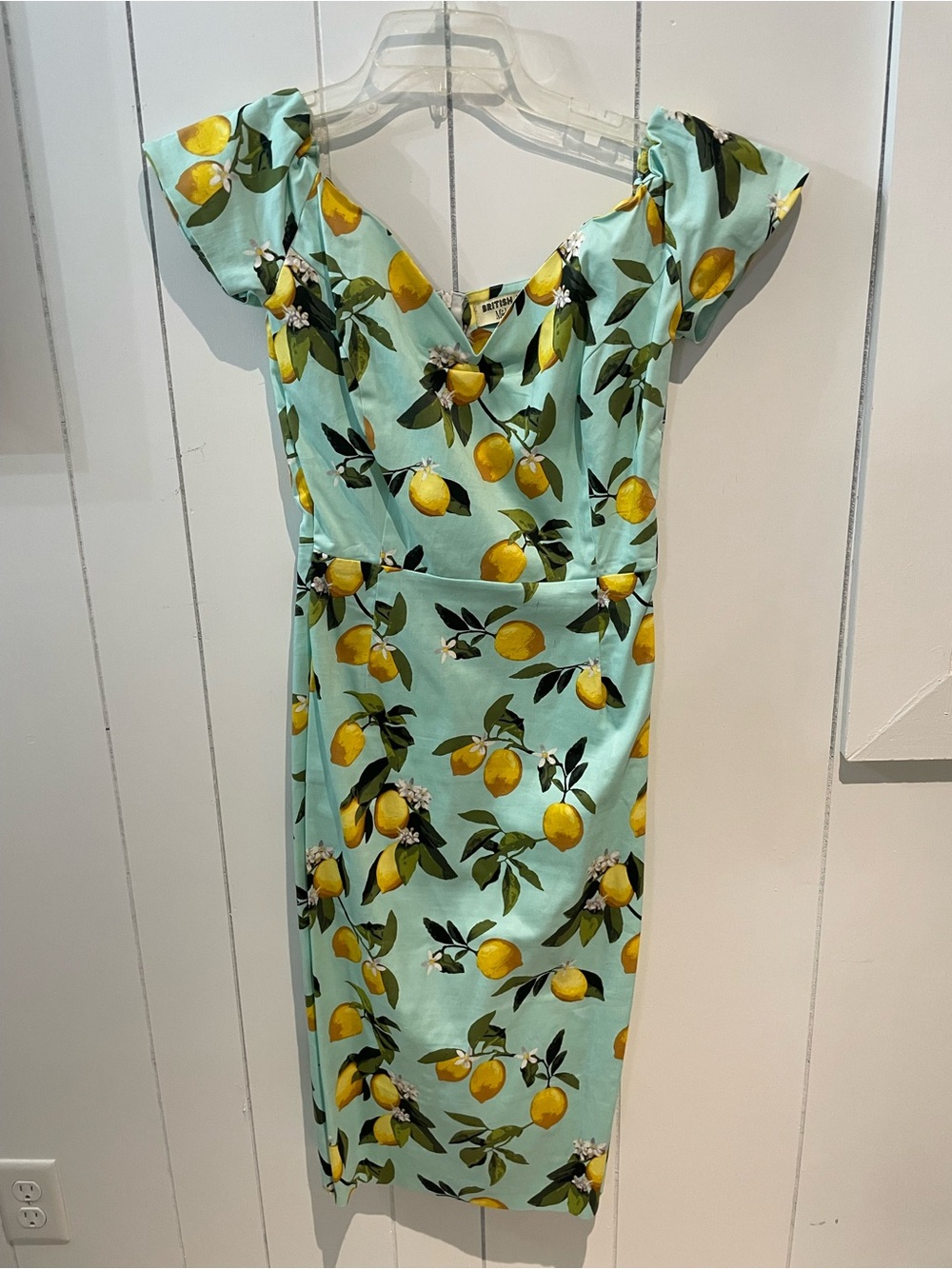 Unknown Brand Mint Lemon-Print Midi Dress with V-Neck